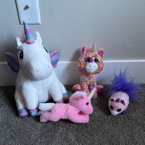 Unicorn stuffed animal bundle